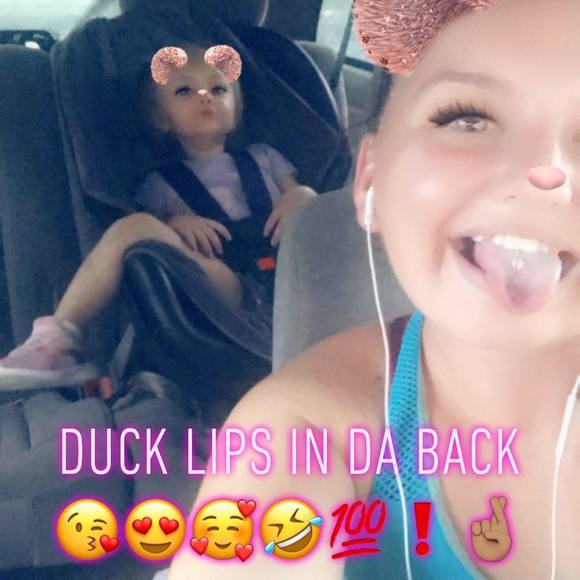 Meet your Posher, Ally - Picture 1 of 1